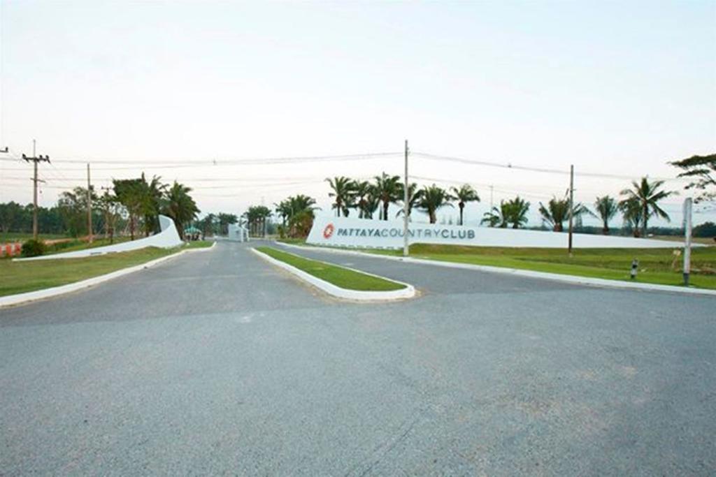 Pattaya Country Club & Resort Ban Pong  Exterior photo